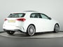 Mercedes-Benz A-klasse 200 AMG Line (Panodak / ACC / Full Led / Distronic+ / Carplay / 19 Inch / Digi dash)