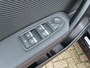 Renault Captur TCe 140pk Mild Hybrid R.S. Line/ Stoel + stuurwiel verwarming/ Camera achter/ Apple Carplay/ Adaptieve cruise/ All season banden