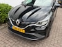 Renault Captur TCe 140pk Mild Hybrid R.S. Line/ Stoel + stuurwiel verwarming/ Camera achter/ Apple Carplay/ Adaptieve cruise/ All season banden