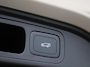 MG MGS6 EV Luxury 4WD 77kWh | Dual Motor | 1500kg Trekgewicht | Panoramadak | 360 Camera | Head-Up Display | Ambient Lighting | 20'' Velgen |