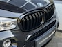 BMW X6 M50d | 380 pk | Schuifdak | Stoelventilatie | Leer | Adaptive Cruise | Camera | Trekhaak | Head-Up | 21" | M-pakket | Marge