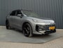 Volkswagen T-Roc 1.5 eTsi R-Line First Edition | Trekhaak wegkl. | 360 Camera | Panodak | Harman/Kardon | Prijs Rijklaar!!