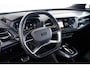 Audi Q4 e-tron 40 Advanced edition 77 kWh Comfortpakket - MMI navigatie pro - Assistentiepakket advanced - Veiligheidspakket plus - Warmtepomp - Stoelverwarming - elektrische achterklep - Privacy glas -