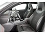 Mercedes-Benz CLA Shooting Brake 200 Business Solution AMG Pano Sfeerverlichting Trekhaak Stoelverwarming Widescreen