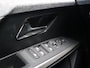 Peugeot 5008 SUV Allure Hybrid 145pk e-DCS6 Automaat, Rijklaarprijs, Navigatie 360° Camera Adaptieve Cruise control Stuurverwarming