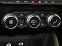 Dacia Duster 1.0 TCe 100Pk Bi-Fuel Prestige | Apple Carplay/Android Auto | Cruise control | Dodehoek Detectie | Climate Control | LED koplampen | 360 Parkeersensoren & Camera | Privacy Glass | lichtmetalen velgen 17" |