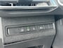 Peugeot 3008 1.6 HYbrid 225 GT Pack Business PANO | BLACK PACK | CAMERA | CRUISE CONTROL ADAPTIEF DODE HOEK SENSOR | ELEK. ACHTERKLEP | STOELVERWARMING| FOCAL AUDIO|