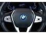 BMW X3 xDrive30e Panoramadak - Active Cruise Control - Parking/Driving Assistant - Hifi - Head up - Comfort Access - Getinte ruiten - Elektrisch verstelbare/verwarmde stoelen - Sportstoelen -
