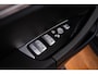 BMW X3 xDrive30e Panoramadak - Active Cruise Control - Parking/Driving Assistant - Hifi - Head up - Comfort Access - Getinte ruiten - Elektrisch verstelbare/verwarmde stoelen - Sportstoelen -