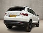 Skoda Karoq 1.5 TSI ACT Deluxe 150Pk Automaat (PANORAMADAK, APPLE CARPLAY, LEDER, ZWART HEMEL, CANTON AUDIO, STOELVERWARMING, ADAPTIVE CRUISE, KEYLESS, GETINT GLAS, CAMERA, NIEUWSTAAT)