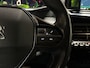 Peugeot 2008 1.2 PureTech GT Line (VIRTUAL COCKPIT, APPLE CARPLAY, GROOT NAVI, KEYLESS, LEDER/ALCANTARA, 360 CAMERA, STOELVERWARMING, GETINT GLAS, ADAPTIVE CRUISE, TREKHAAK, NIEUWSTAAT)