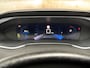 Peugeot 308 SW 1.2 PureTech Allure Sport Automaat (VIRTUAL COCKPIT, APPLE CARPLAY, LEDER, KEYLESS, SPORTSTOELEN, ADAPTIVE CRUISE, 360 CAMERA, NIEUWSTAAT)
