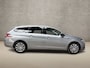 Peugeot 308 SW 1.2 PureTech Allure Sport Automaat (VIRTUAL COCKPIT, APPLE CARPLAY, LEDER, KEYLESS, SPORTSTOELEN, ADAPTIVE CRUISE, 360 CAMERA, NIEUWSTAAT)