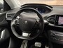 Peugeot 308 SW 1.2 PureTech Allure Sport Automaat (VIRTUAL COCKPIT, APPLE CARPLAY, LEDER, KEYLESS, SPORTSTOELEN, ADAPTIVE CRUISE, 360 CAMERA, NIEUWSTAAT)