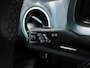 Volkswagen Up! 1.0 | Cruise control | Achteruitrijcamera | Parkeersensoren | Climate control |
