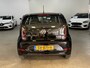 Volkswagen Up! 1.0 BMT move up! / Navigatie via App