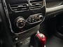 Renault Clio 1.6 R.S. 200Pk Automaat (NAVIGATIE, LEDER, CLIMATE, STOELVERWARMING, SPORTSTOELEN, GETINT GLAS, LM VELGEN, GETINT GLAS, CRUISE, NIEUWSTAAT)