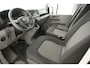 Volkswagen Crafter 2.0 TDI L3H2 140PK | 3000KG Trekgew. | Aut. | Airco | Camera | Carplay | 3 Zits | Navi