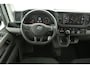 Volkswagen Crafter 2.0 TDI L3H2 140PK | 3000KG Trekgew. | Aut. | Airco | Camera | Carplay | 3 Zits | Navi