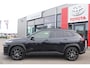 Toyota Corolla Cross HYBRID 180 GR SPORT NIEUW! PANODAK JBL-AUDIO APPLE/ANDROID BLIND SPOT STOEL/STUURVERWARMING PARK-SENSOREN NAVI CAMERA 19'' LM-VELGEN CLIMA KEYLESS