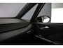 Volkswagen ID.3 Pure Oranje Edition 170pk Automaat Adaptive cruise control, LED koplampen, Navigatie, Parkeersensoren, Stuurwiel verwarmd, App connect, Stoelverwarming