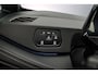 Volkswagen ID.3 Pure Oranje Edition 170pk Automaat Adaptive cruise control, LED koplampen, Navigatie, Parkeersensoren, Stuurwiel verwarmd, App connect, Stoelverwarming