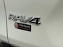 Toyota RAV4 2.5 Hybrid AWD Bi-Tone | Panoramadak | Trekhaak | Leder | Dodehoek detectie | Navigatie | Stoelverwarming | 360 camera | JBL | Apple Carplay / Android Auto | Digitale binnenspiegel