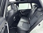 Toyota RAV4 2.5 Hybrid AWD Bi-Tone | Panoramadak | Trekhaak | Leder | Dodehoek detectie | Navigatie | Stoelverwarming | 360 camera | JBL | Apple Carplay / Android Auto | Digitale binnenspiegel