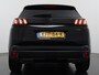 Peugeot 3008 1.6 HYbrid 225 GT Pack Business PANO | BLACK PACK | FOCAL AUDIO | CAMERA | CRUISE CONTROLE | ELEK. ACHTERKLEP | STOELVERWARMING | RIJKLAAR + 12 MND BOVAG GARANTIE |