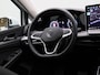 Volkswagen Golf 1.5 eHybrid Style Edition 204 PK| Panoramadak | Trekhaak | Navigatie | LED Matrix | Stoelverwarming | Stuurwielverwarming | Dodehoekdetectie