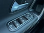 Mercedes-Benz A-klasse 160 Business Solution Luxury | Sfeerverlichting | Mbux | Leer | Stoelverwarming