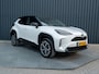 Toyota Yaris Cross 1.5 Hybrid Executive | Bi-Tone | Trekhaak | Head Up | Dodehoek Sensoren | Prijs Rijklaar!!