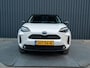 Toyota Yaris Cross 1.5 Hybrid Executive | Bi-Tone | Trekhaak | Head Up | Dodehoek Sensoren | Prijs Rijklaar!!