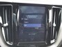 Volvo XC60 2.0 T8 AWD Inscription Luchtvering Pano geventileerd leder Massa