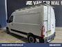 Opel Movano 2.3 CDTI 146pk L2H2 Euro6 Airco | Imperiaal | Navigatie | Camera | Cruisecontrol | 2500kg Trekhaak Parkeersensoren, Trap, Bijrijdersbank
