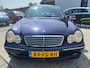 Mercedes-Benz C-klasse 240 Elegance V6 | Dakje | AC | Cruise | APK | elektrische stoel | AMG velgen | NAP |