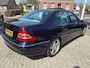 Mercedes-Benz C-klasse 240 Elegance V6 | Dakje | AC | Cruise | APK | elektrische stoel | AMG velgen | NAP |