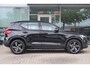 Volvo XC40 T2 R-Design | ACC | Climate | Navi | Carplay | Harman/Kardon | Stoelverwarming | Memory | Pano