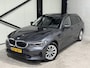 BMW 3-Serie Touring 320e xDrive Business | panorama | navi | led | trekhaak |