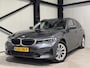 BMW 3-Serie Touring 320e xDrive Business | panorama | navi | led | trekhaak |