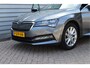 Skoda Superb Combi 1.4 TSI iV Business Edition Plus O.a: Trekhaak, Stoelverw, PDC, Camera, Keyless, etc. All-in prijs!