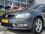 Volkswagen Passat Variant 1.6 TDI TrendLine BlueMotion - Navigatie I Airco I PDC I Comfort pakket I Sport velgen I Trekhaak