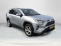 Toyota RAV4 2.5 Hybrid Dynamic Ultimate **STUURVERWARMING/ DODEHOEK DETECTIE/ DIGITALE BINNENSPIEGEL**