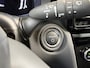 Toyota Yaris Cross 1.5 Hybrid 130 Dynamic I Direct leverbaar I Stoel en Stuurverwarming I Dodehoekdetectie I Camera