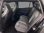 Volkswagen Golf Variant R-Line Business 1.5 eTSI 150pk DSG Automaat Panoramadak, Adaptive cruise control, Black style, Achteruitrijcamera, Navigatie, Stoelverwarming