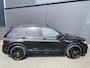 Volkswagen Tiguan 1.5 TSI 2x R-line Achteruitrijcamera - Virtual dashboard - Apple carplay - Navigatie - Parkeersensoren - Licht metalen velgen 20 inch - Mistlampen - Dakrails - IQ light - Hill hold functie - Radio - Extra getint glas - Lederen bekleding - Stuur multifunctioneel - Stoelverwarming - stuurverwarming - Regensensor - Bluetooth