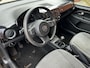 Volkswagen Up! 1.0 move up! BlueMotion 5 deurs / Airco / bieden bieden rondom werk en druk groep hoor baar / alleen voor handel!