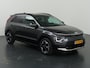 Kia Niro EV DynamicPlusLine 64.8 kWh | SOH 97% | Panoramadak | Stoel/Stuurwielverwarming | Head-Up Display | Dodehoek detectie |