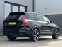 Volvo XC90 2.0 T8 Twin Engine AWD R-Design Trekhaak | Black edit | Panorama dak | H/K