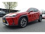Lexus UX 250h Preference Line STOELVERW STUURVERW BLIND-SPOT KEY-LESS CARPLAY